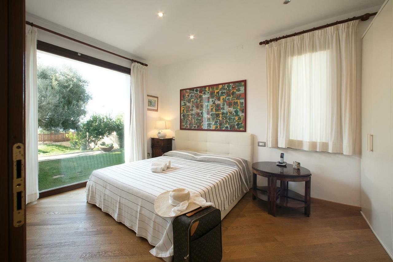 Villa Del Mar Quartu Sant'Elena Exterior photo